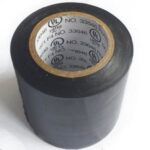 Nombre: CINTA ANCHA 700 SIMILAR A LA CINTA 3M Referencia: C-700 Marca: NETFTRCR Material: Vinilo (PVC) de alta calidad Ancho: Superior al estándar (Consultar medida exacta según lote) Color: Negro intenso Temperatura de Operación: Hasta 80°C Uso Recomendado: Interior y Exterior (Protegido) Empaque: 3 M Precio por: Unidad