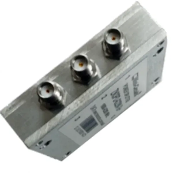 3-3-123B SPLITTER 3 SALIDAS 1800-6200MHZ CONECTOR SMA MINI-CIRCUITS Referencia: ZN3PD-622W-S +