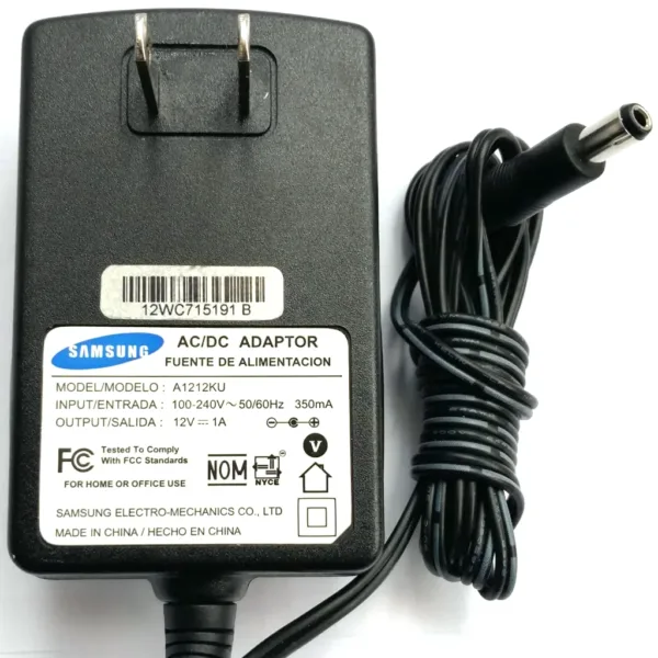 AC-DC ADAPTADOR 12V A 1A. Marca: SAMSUNG. Referencia: A1212KU AC-DC ADAPTADOR 12V A 1A. Marca: SAMSUNG. Referencia: A1212KU
