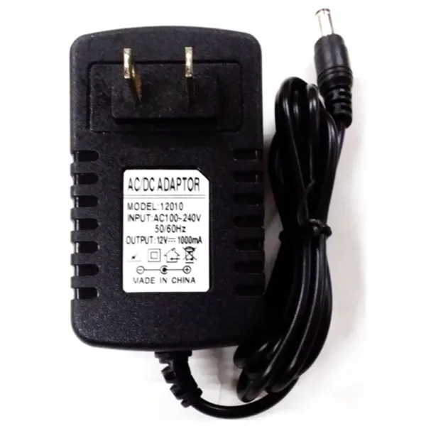 4-4-147 AC-DC ADAPTADOR 12V A 1A GENERICO Referencia: 12010