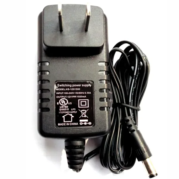 ADAPTADOR 12V A 1.5A GENERICO Referencia: XS-1201500 AC-DC ADAPTADOR 12V A 1.5A GENERICO Referencia: XS-1201500