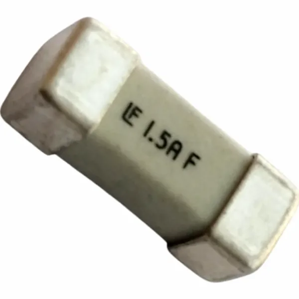 FUSIBLE RAPIDO SMD 1.5A EMPAQUE RS481-1. Marca: LITTELFUSE. Referencia: AXGD10402 FUSIBLE RAPIDO SMD 1.5A EMPAQUE RS481-1. Marca: LITTELFUSE. Referencia: AXGD10402