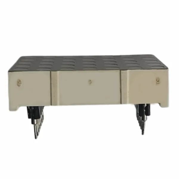 DISPLAY GRIS 5X7 SEGMENTOS CON X-Y ANODO 14PINES. Marca: IDI. Referencia: LTP-1557AG
